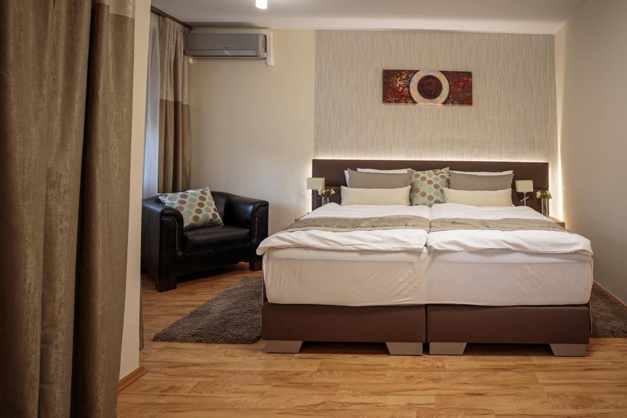 Mokka Apartments ミシュコルツ エクステリア 写真