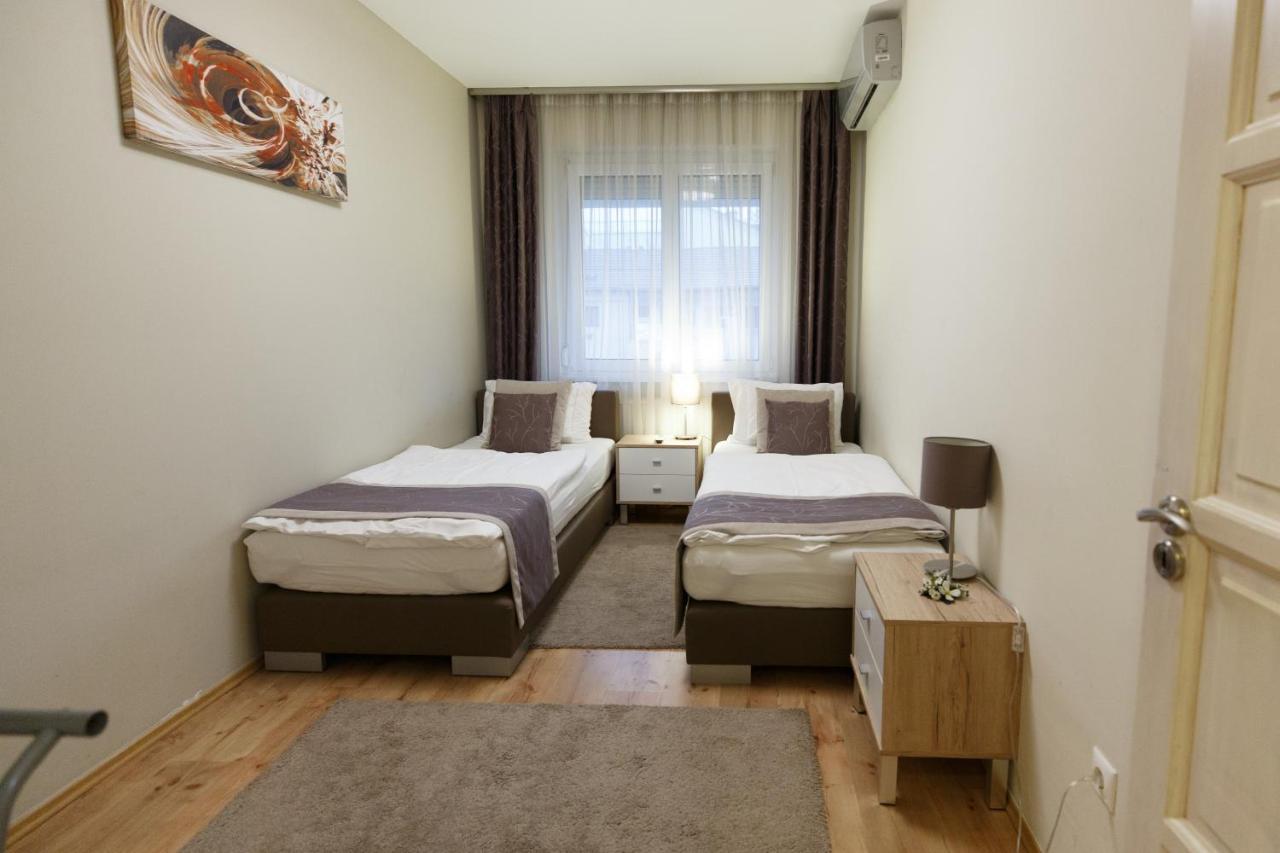 Mokka Apartments ミシュコルツ エクステリア 写真