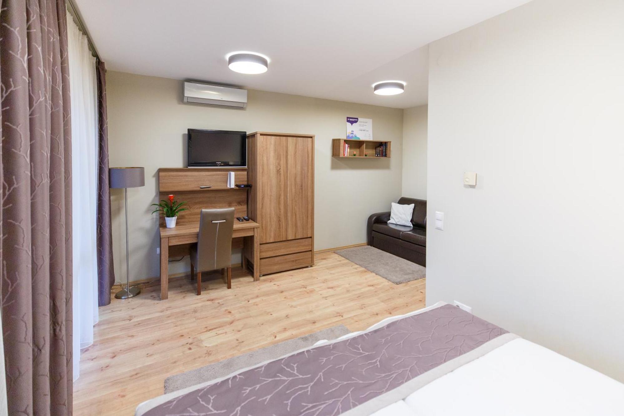 Mokka Apartments ミシュコルツ エクステリア 写真