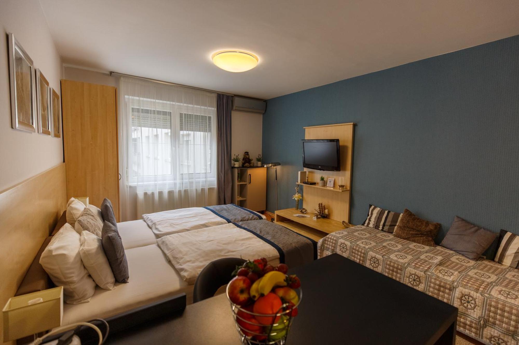 Mokka Apartments ミシュコルツ エクステリア 写真
