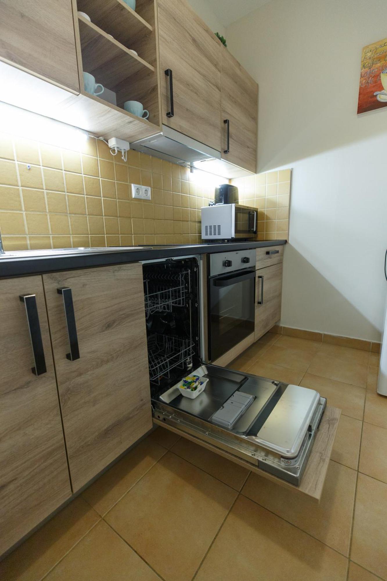 Mokka Apartments ミシュコルツ エクステリア 写真
